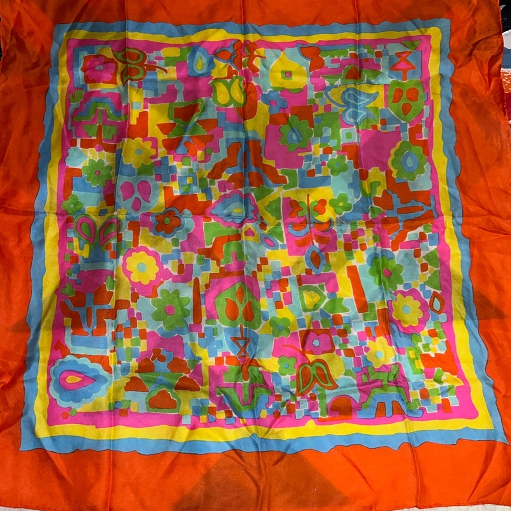Vintage hand rolled silk scarf unmarked 29” square